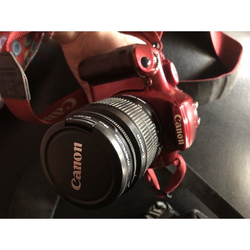 Canon EOS 1100D red