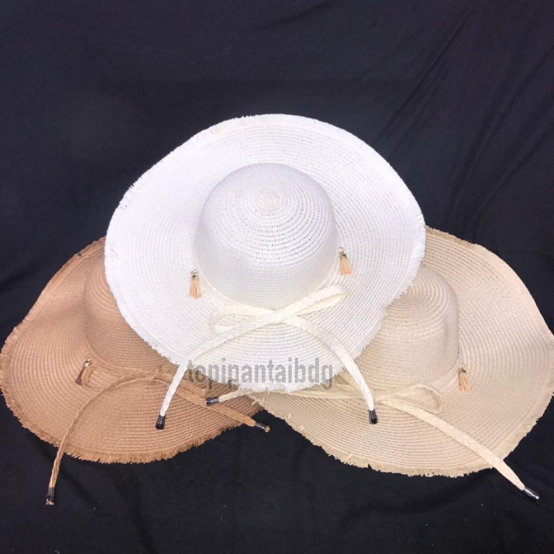 Topi Pantai Rumbi Bohe Rotan