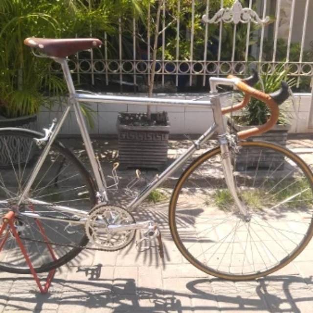 vitus vintage road bike