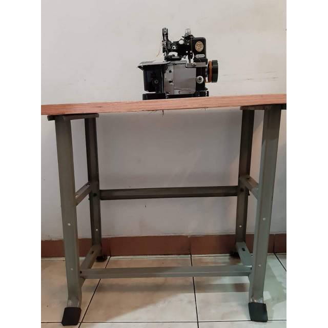 Mesin Obras Singer 81A1 Benang 3 Full Set Kaki dan meja