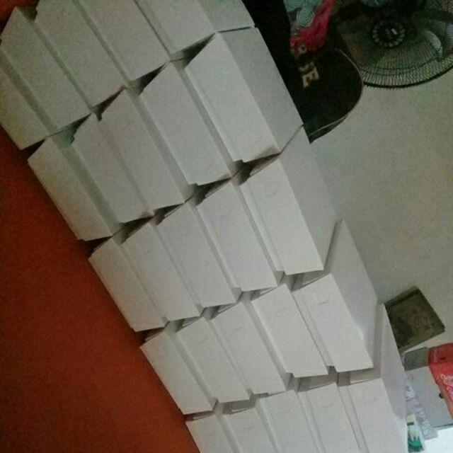 Pli-s Paper Lunch Box / Kotak Makan / Dus Makanan / Take Away Ukuran Small (s: 14x10.5x5 Cm)