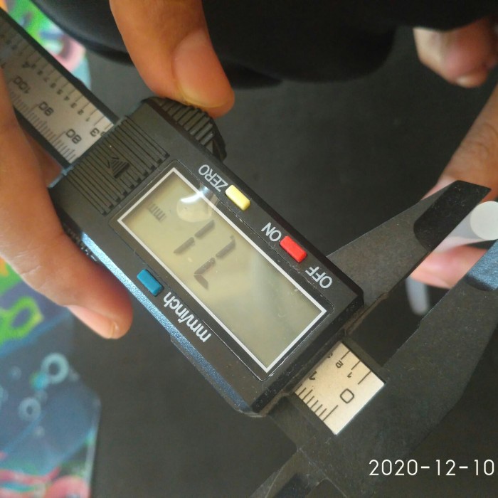 

Chrysa | lem bakar atau isi lem tembak kecil jual per kilogram