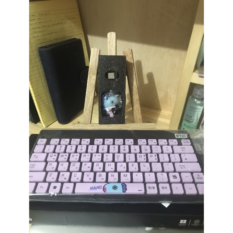 Wireless Keyboard BT21 x Royce MANG OFFICIAL