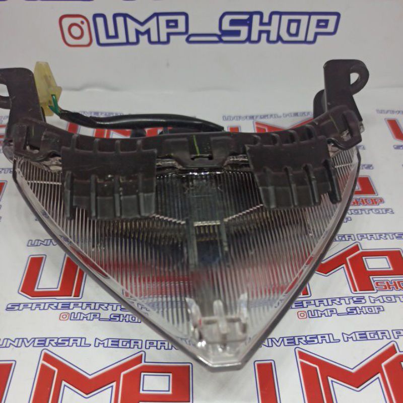 REFLEKTOR LAMPU BELAKANG CB150 MIKA LAMPU BELAKANG CB150R