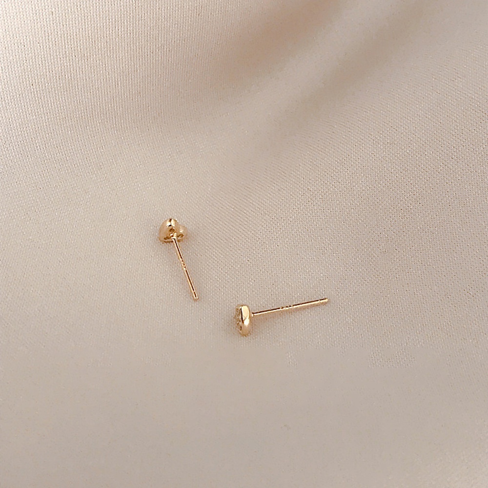 【COD Tangding】Anting Tusuk Bentuk Hati Mini Simple Aksesoris Wanita