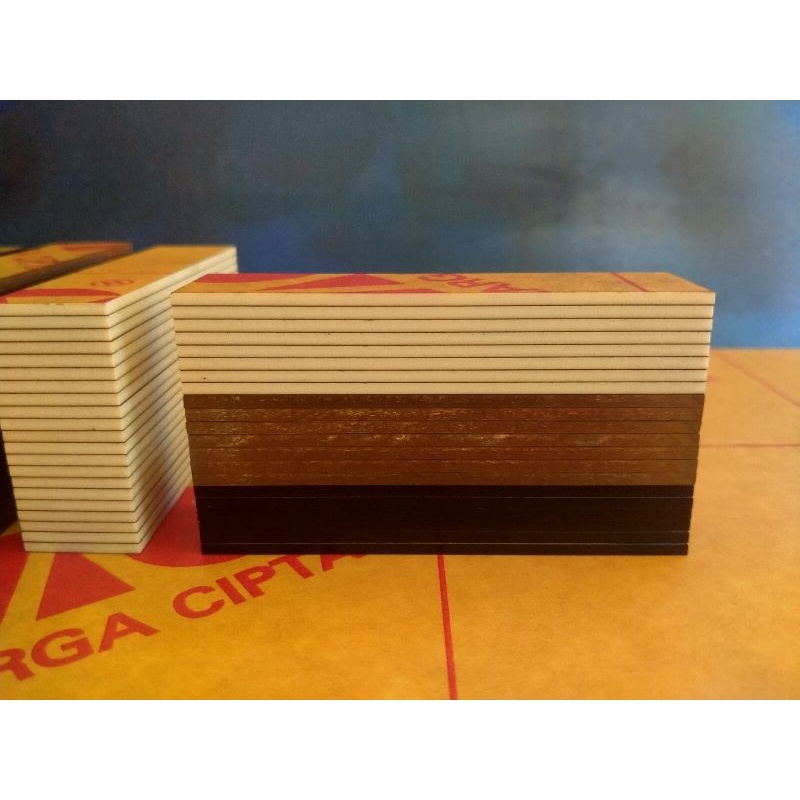 

akrilik name tag papan nama 2x8cm