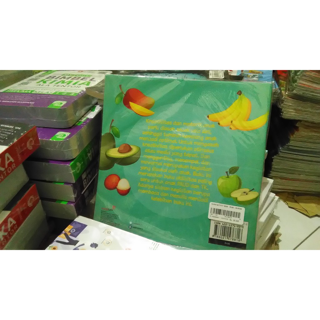 Super activity book buahbuahan