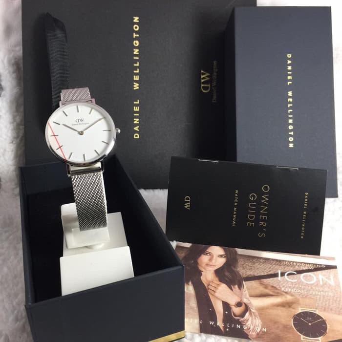[100% ORIGINAL - FREE STRAP] Daniel Wellington Classic Petite