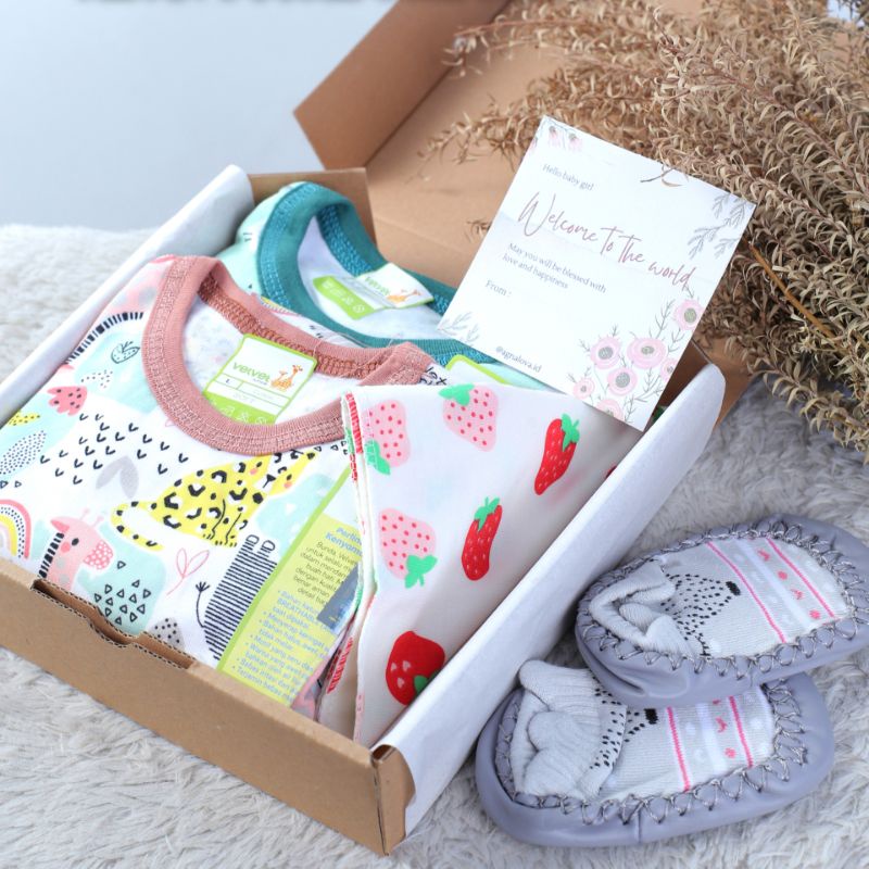 Paket Kado Bayi Gift box baby Set baju bayi new born  Paket baju velvet junior libby Hampers Bayi