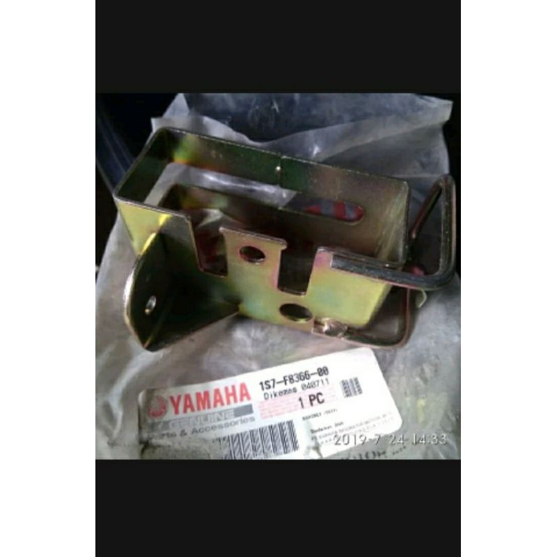 BRACKET DUDUKAN STAY TAMENG JUPITER MX 135 ORIGINAL YGP 1S7-F8366-00