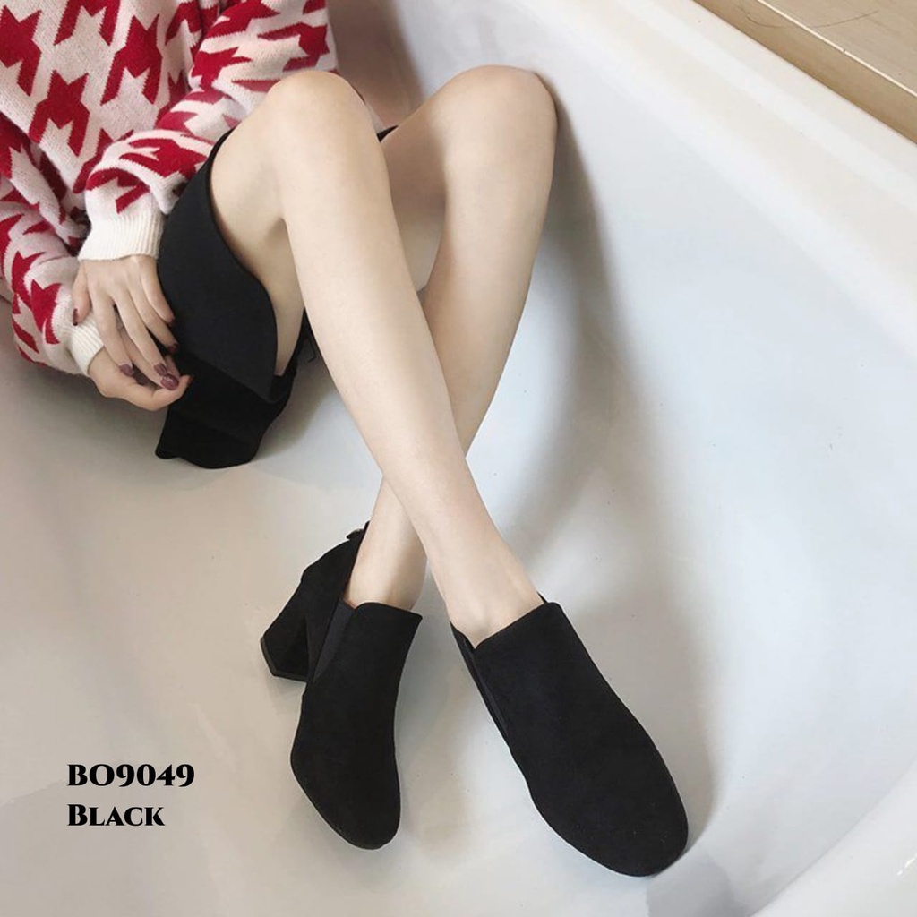 WYN SEPATU BOOTS FLAT KOREA BO9049