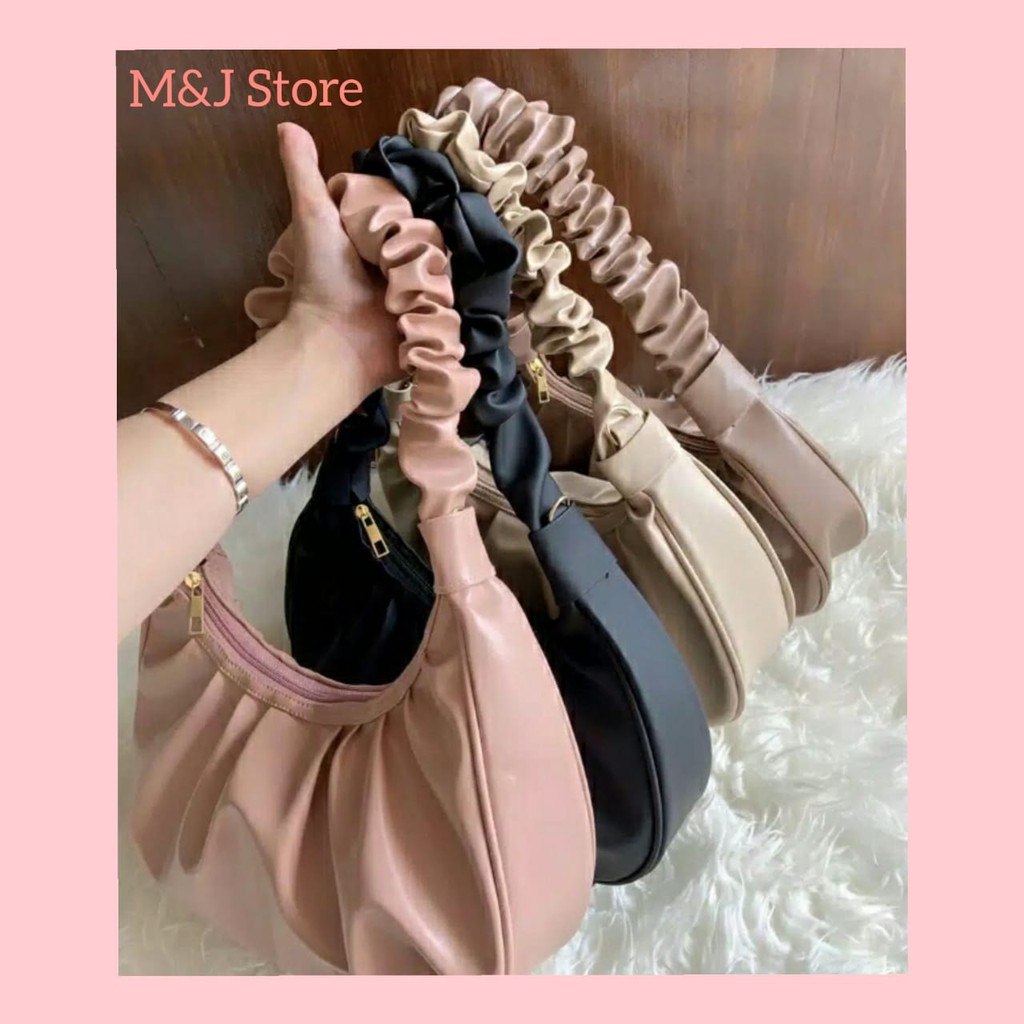 RUFFLE BAG / TAS KEKINIAN