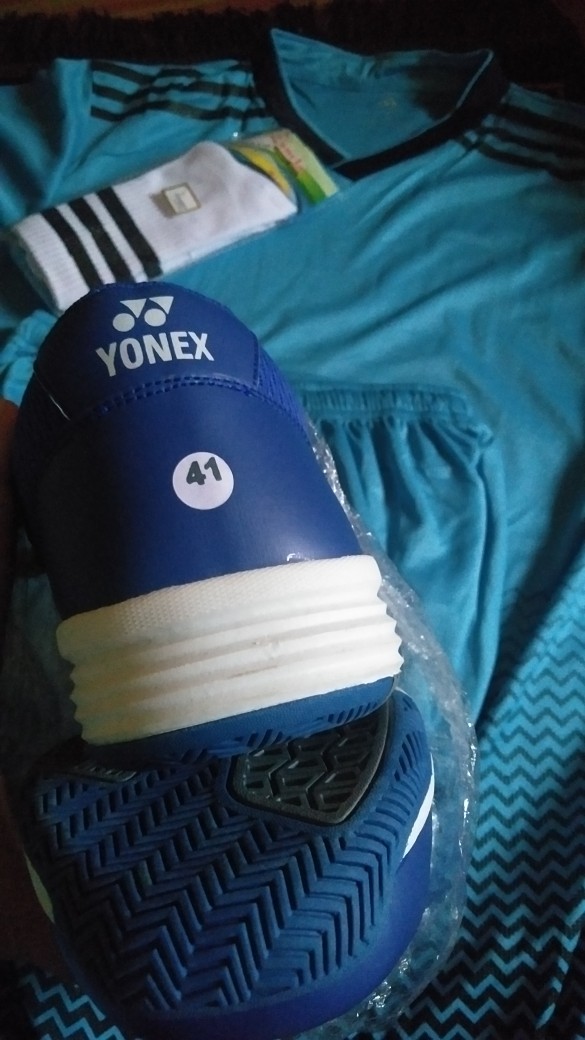  Sepatu  Badminton  Bulutangkis  Murah dan Terlaris  Paket 