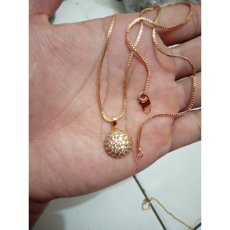 kalung xuping wanita berlapis emas 45cm dengan mata zircon K24.