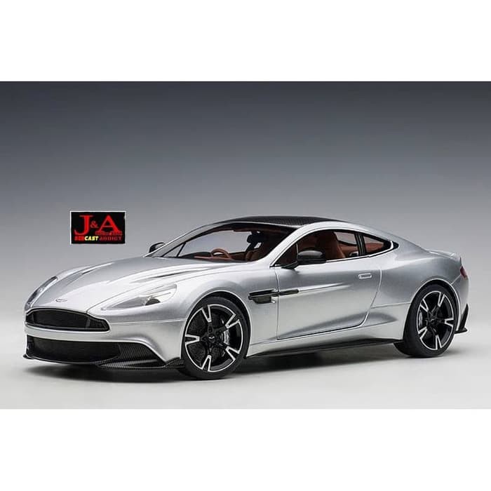 autoart aston martin vantage