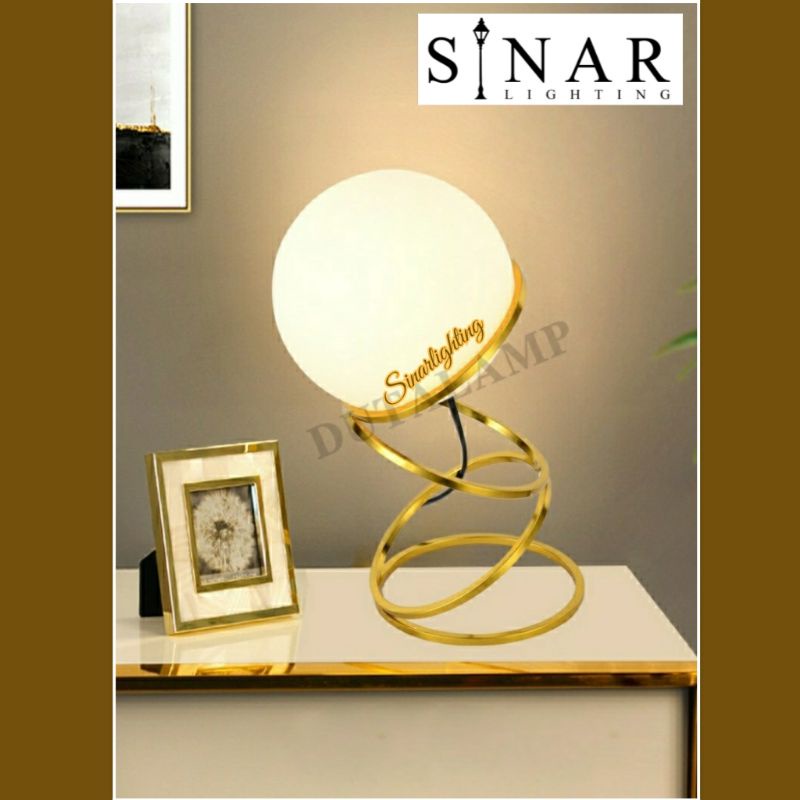 Lampu meja modern spiral kaca 10009