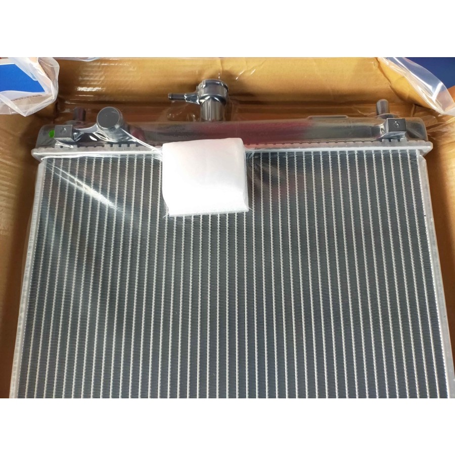 Radiator Suzuki APV Manual Aftermarket