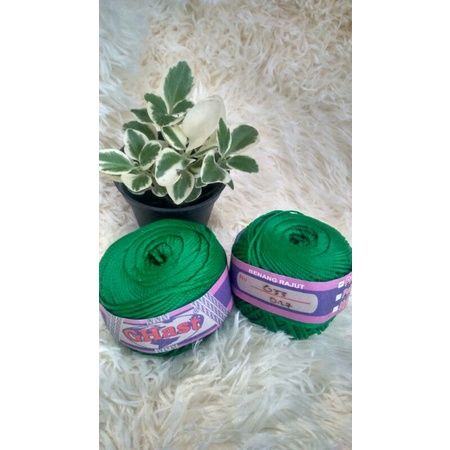 benang rajut nilon pp kode 033