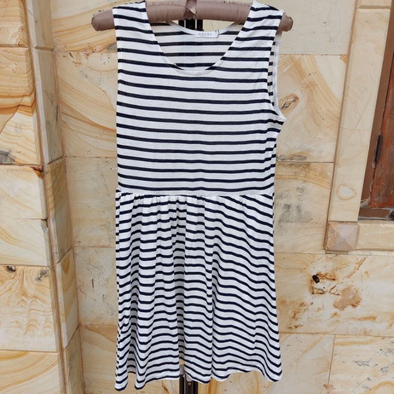 PRELOVED THRIFT Dress by Colza