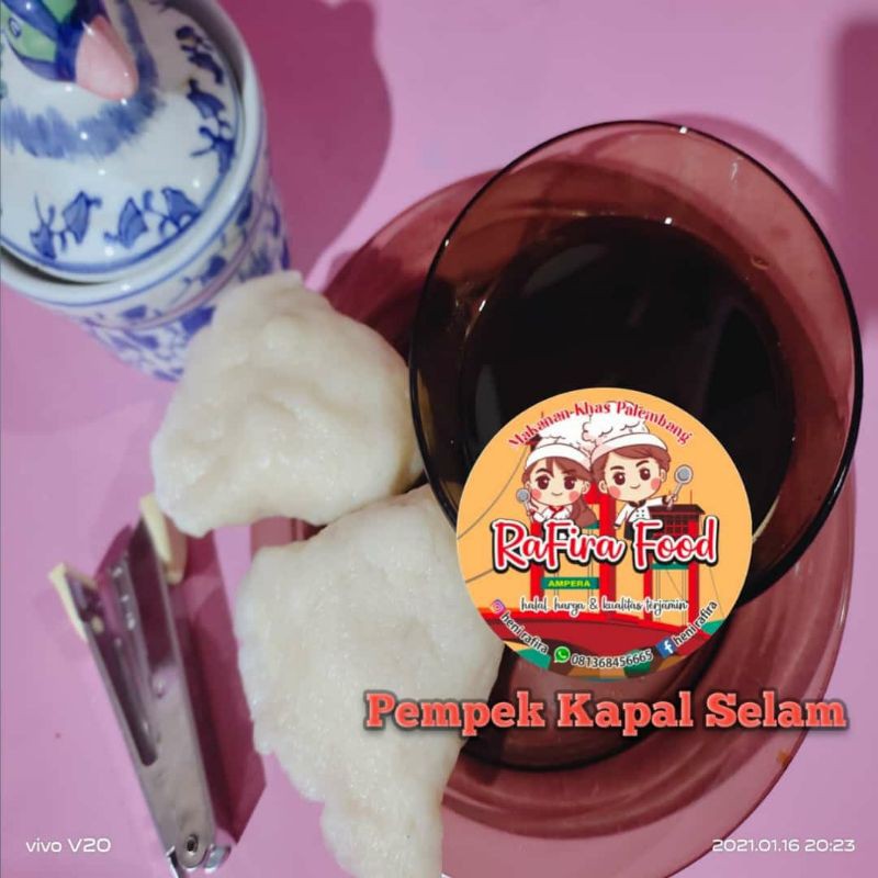 

Pempek Kapal Selam ikan Gabus