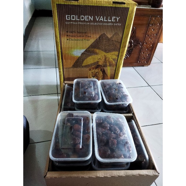 

Kurma Golden Valley 500 Grams 1/2 Kg asli Enak dan renyah