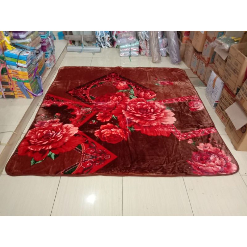 Selimut St. Michael Cloudy Semi Jumbo Ukuran 200x220 cm Original Baru Kualitas Premium