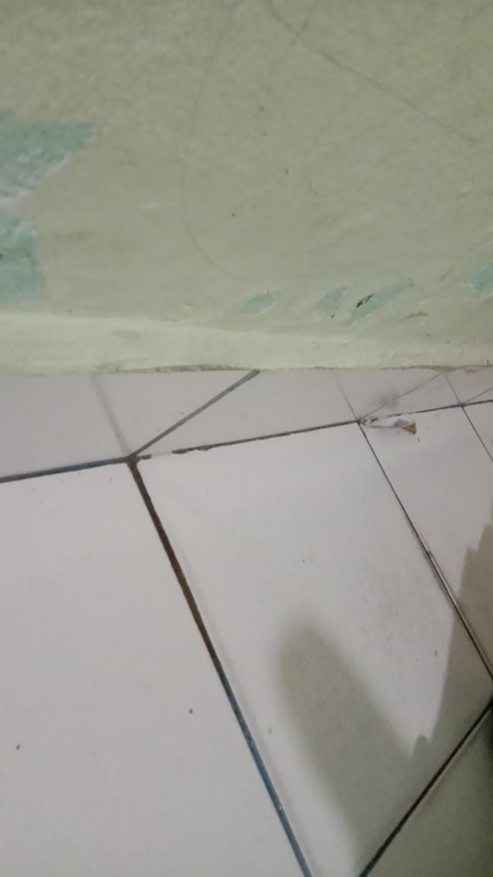 Rak Tas Gantung Karakter