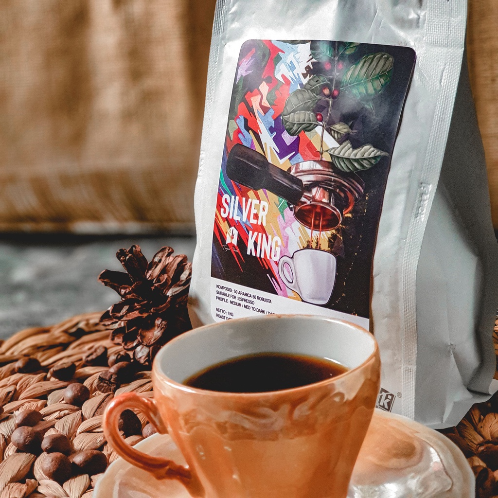 

SILVER KING ESPRESSO / 50% ARABIKA 50% ROBUSTA KOPI SUSU BLEND - 1 KG