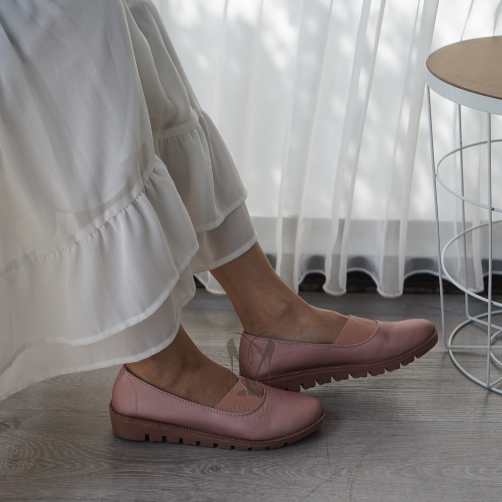 Mym2m Sepatu Wanita Slip On Casual Terlaris Zevira