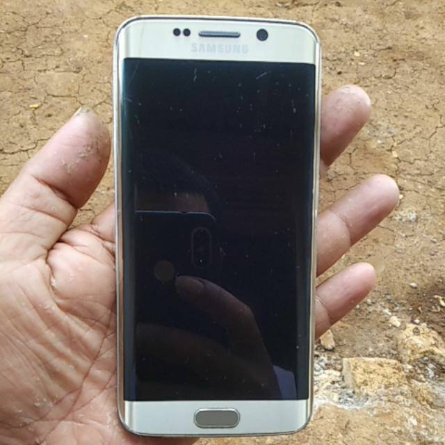 samsung s6edge sein 3/64.minus matot lcd hidup