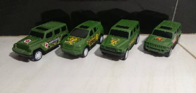 Mainan mobil tentara isi 4 PULL BACK / mainan mobil TNI AD / mainan mobil military indonesia