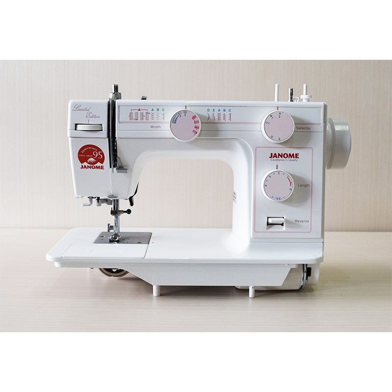 JANOME 7210 - Mesin Jahit Janome NS 7210 (Semi Portable)