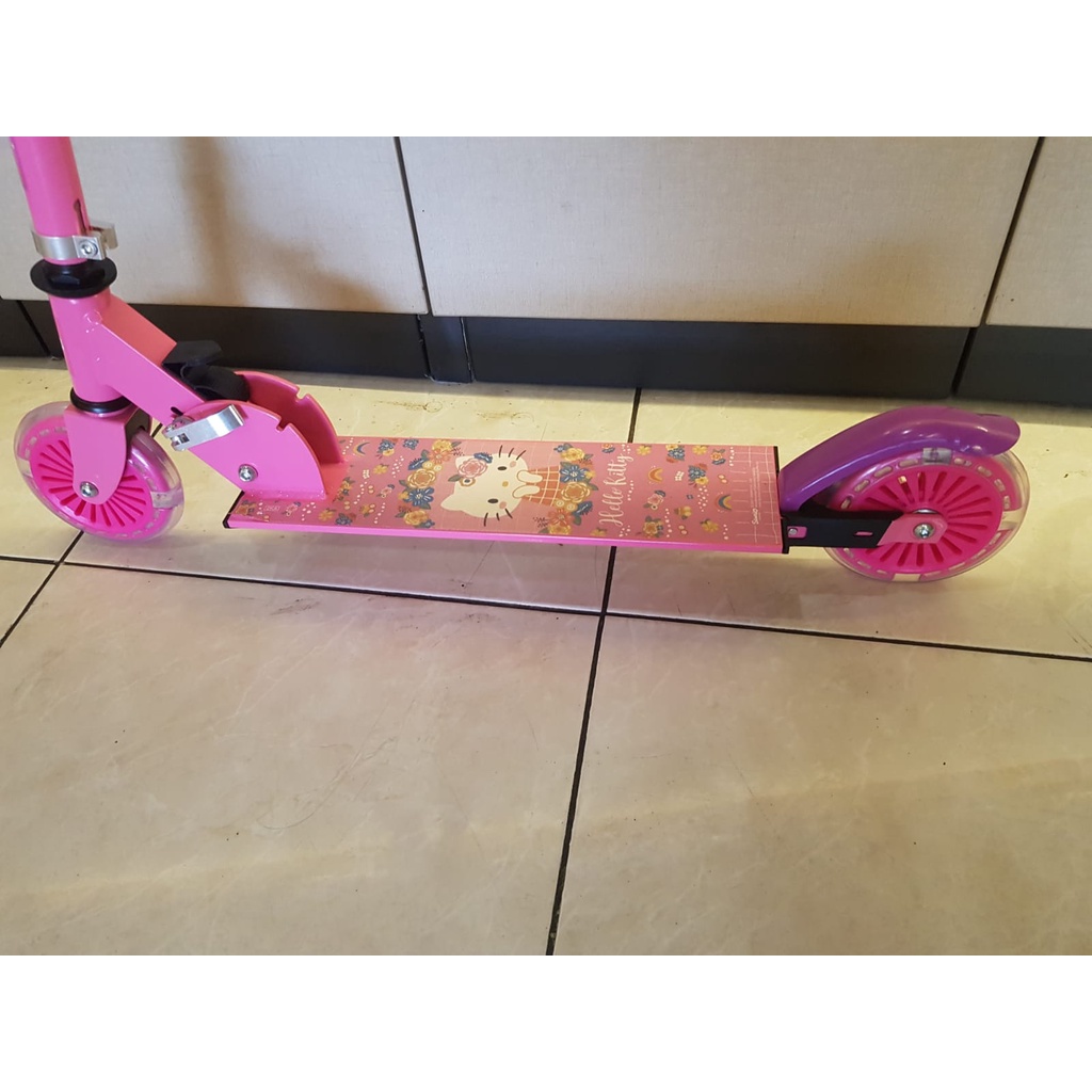 RMB Scooter / Skuter Roda Dua 2KS Edition Baru - Hello Kitty