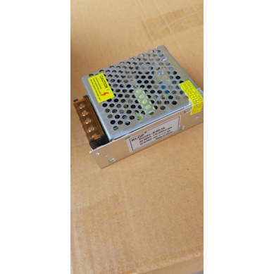 ADAPTOR SWITCHING 12V-5AMPER POWER SUPPLAY 5A -12V