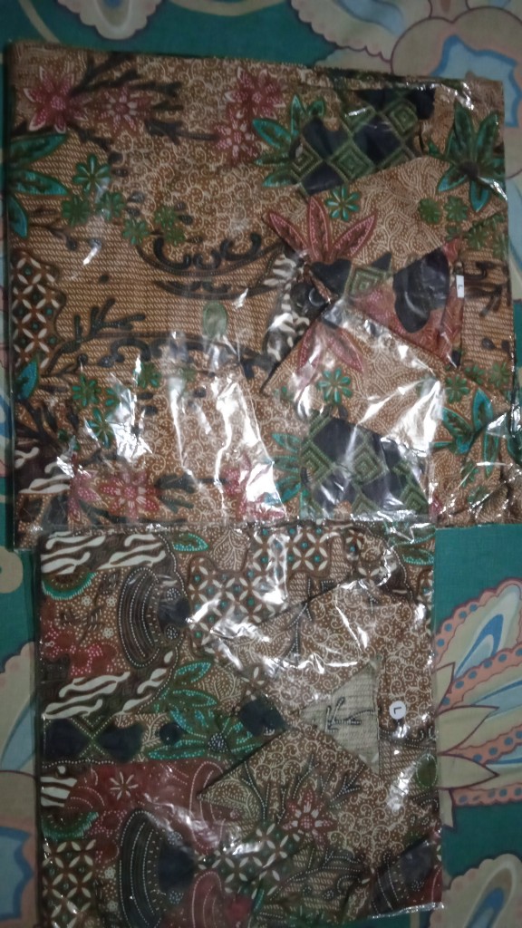 Batik Couple Ayah Dan Anak Laki-laki Motif Toples / Terlaris