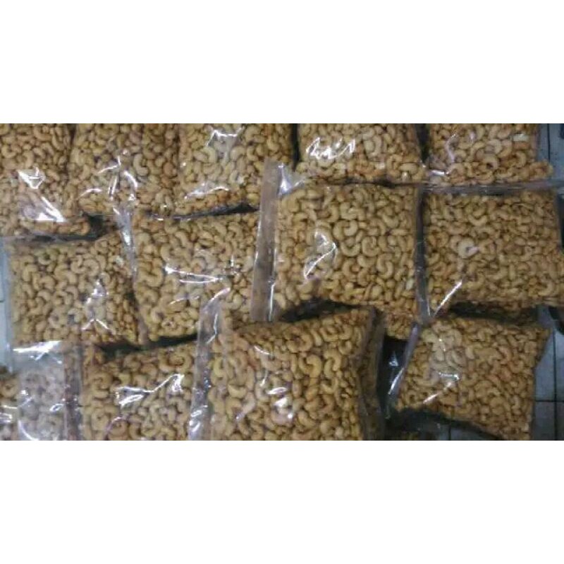 

Kacang mede jumbo oven gurih panggang 1 Kg