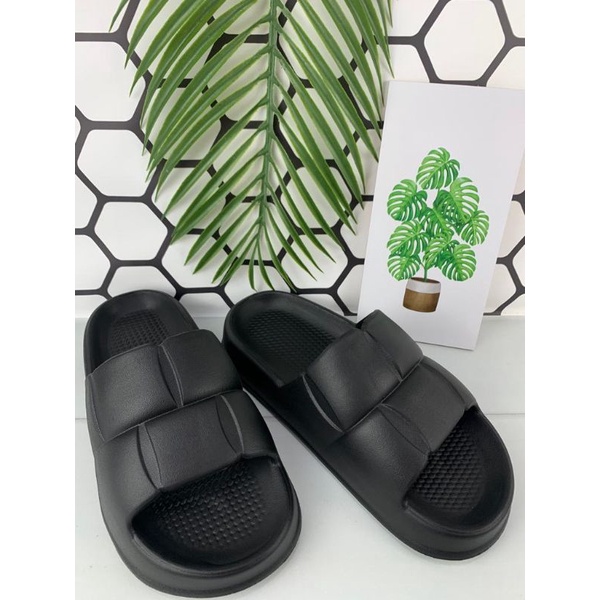 Sandal Korean Style MINISO Soft Slipper Anti Slip Elastic Empuk