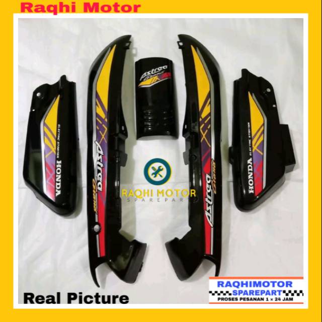 Cover body astrea grand bulus set / Body belakang astrea grand plus box aki