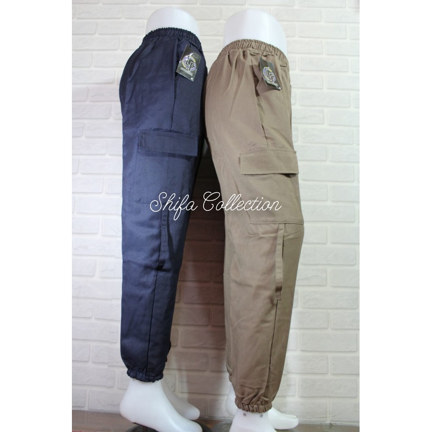 Celana Gunung Wanita / Celana Cargo Wanita / Celana Premium Cargo Wanita / Celana Best Friends / Celana Panjang Wanita / Celana Joger Cargo Wanita / Celana Cargo Katun Twill Combad Diamonds Stread Standar Jumbo Super Jumbo BB ± 40-100 kg