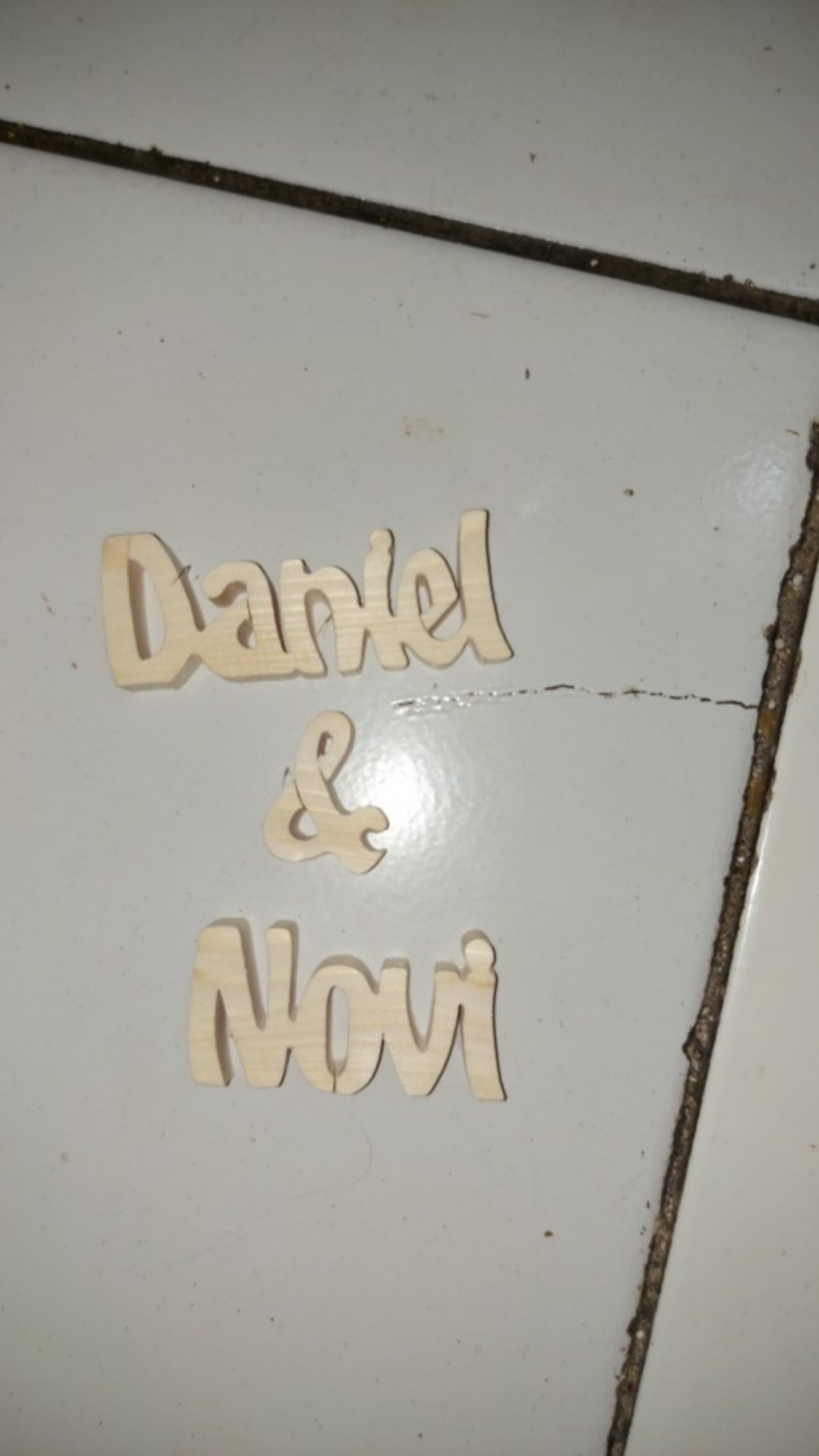 Huruf Dan Angka Timbul Ukuran Kecil Dari Kayu Jati Belanda