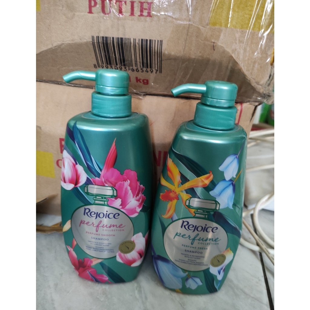 Rejoice Shampoo Perfume Collection Perfume Smooth/Perfume Fresh 600 ML