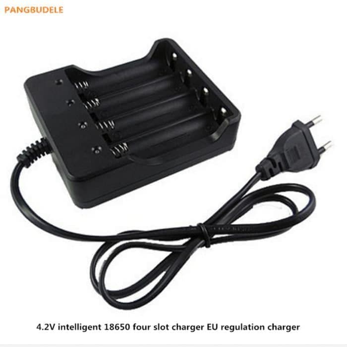 Desktop Charger Universal 4 Slot Kabel Baterai Senter Powerbank 18650