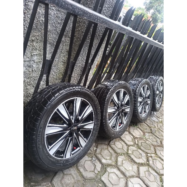 4 Velg R15 PCD 100+Ban 185/55 80% brio calya sigra agya ayla vios jazz yaris karimun splash swift sirion mobilio civic