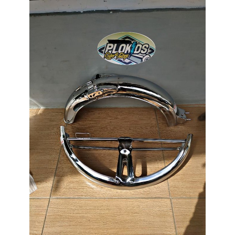 Spakbor depan cb100 - Spakbor belakang cb100 three star