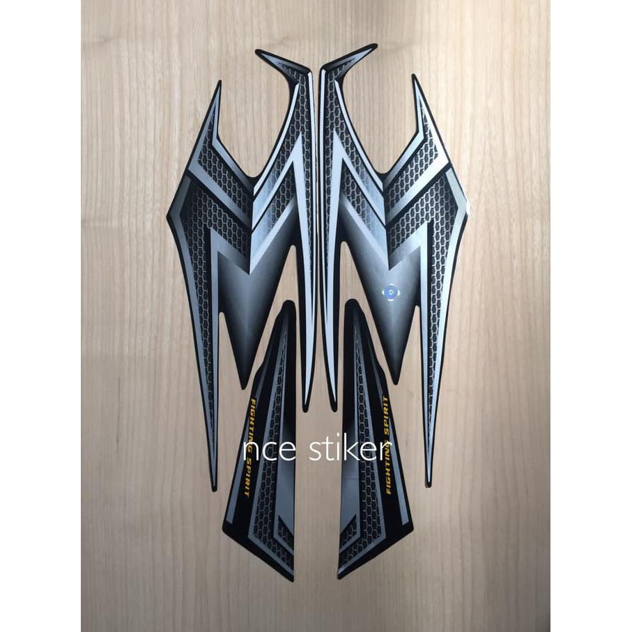 Stiker striping RX King 2004 hitam.