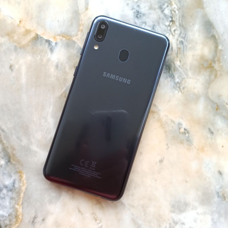 Samsung M20 ram 3 internal 32 seken