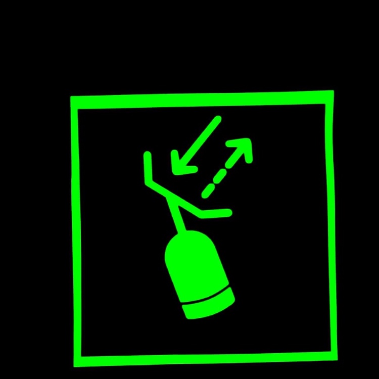 

STIKER SAFETY SIGN WITHOUT TEXT RADAR TRANSPONDER / STIKER SAFETY GLOW IN THE DARK / STIKER KESELAMATAN KAPAL