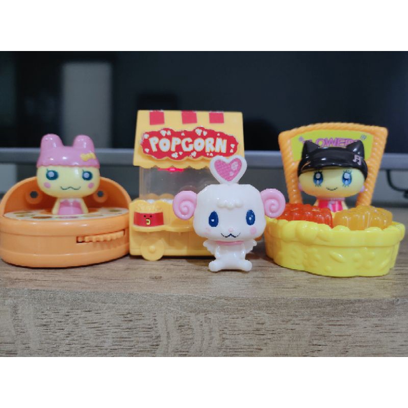 Tamagotchi bandai figure