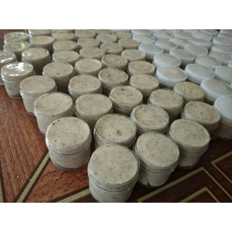 Ramuan Miss V khas Dayak