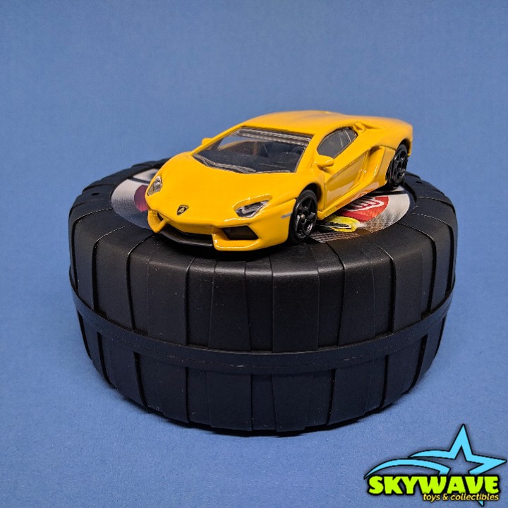 Diecast Majorette Collectible Wheels - LAMBORGHINI AVENTADOR YELLOW